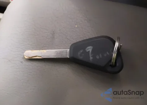 2009 Subaru Forester 2.5X from USA, damaged, VIN JF2SH61609H704710